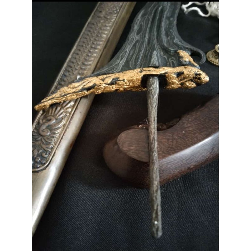 KERIS SEPUH SENGKELAT LUK 13 KINATAH EMAS ASLI KERIS SEPUH SENGKELAT KINATAH EMAS ASLI