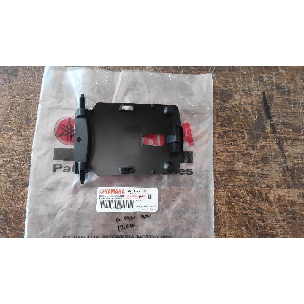 engsel tutup tangki nmax new ori