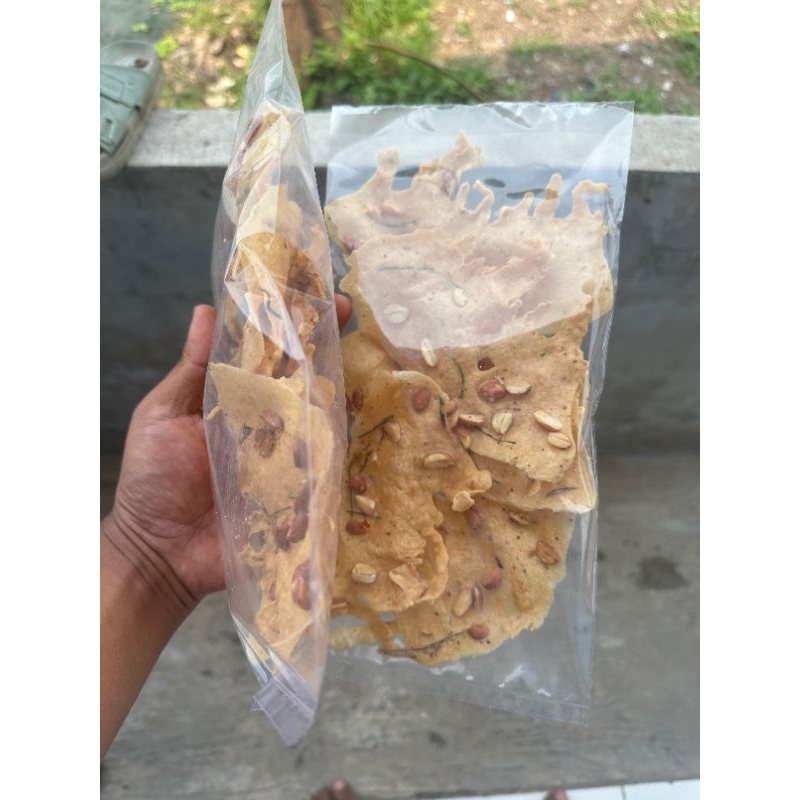 

Peyek Kacang Tanah Teri Gorengan 40Grm Beli 6 Gratis1