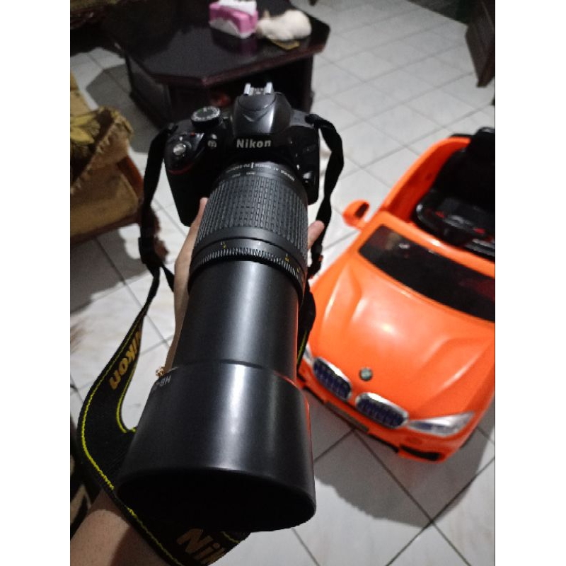 Nikon d3200 lensa telle 70-300mm