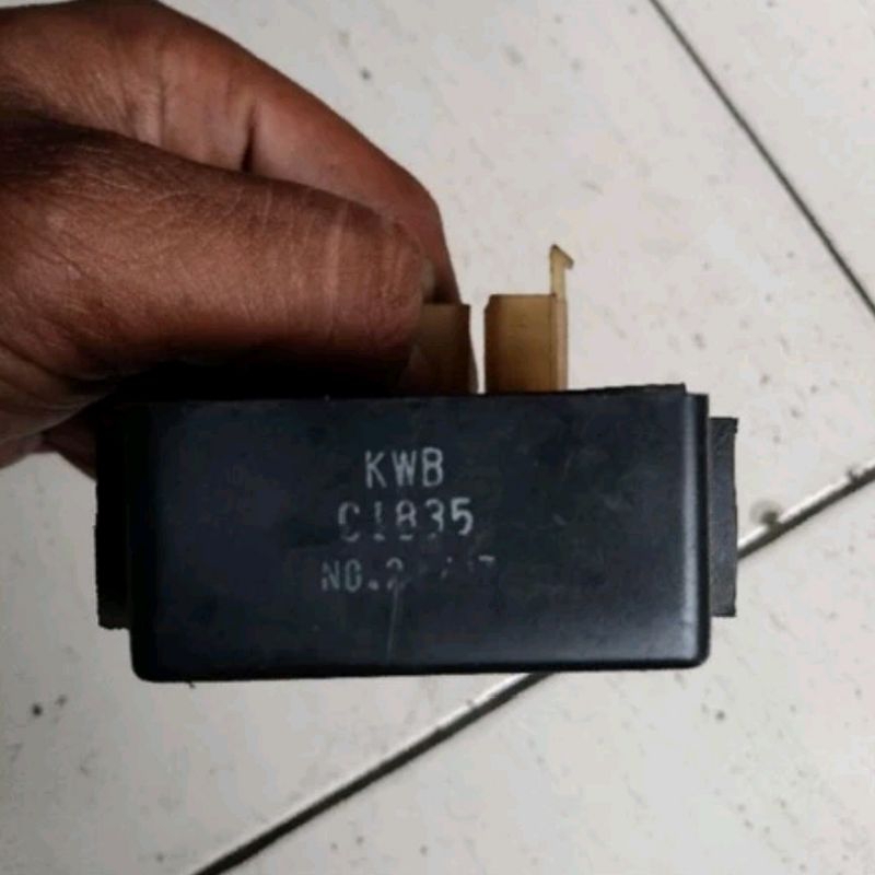 CDI REVO ABSOLUT DAN KIPROK REVO ABSOLUT CDI HONDA BLADE OLD DAN KIPROK HONDA BLADE LAMA ASLI ORIGIN