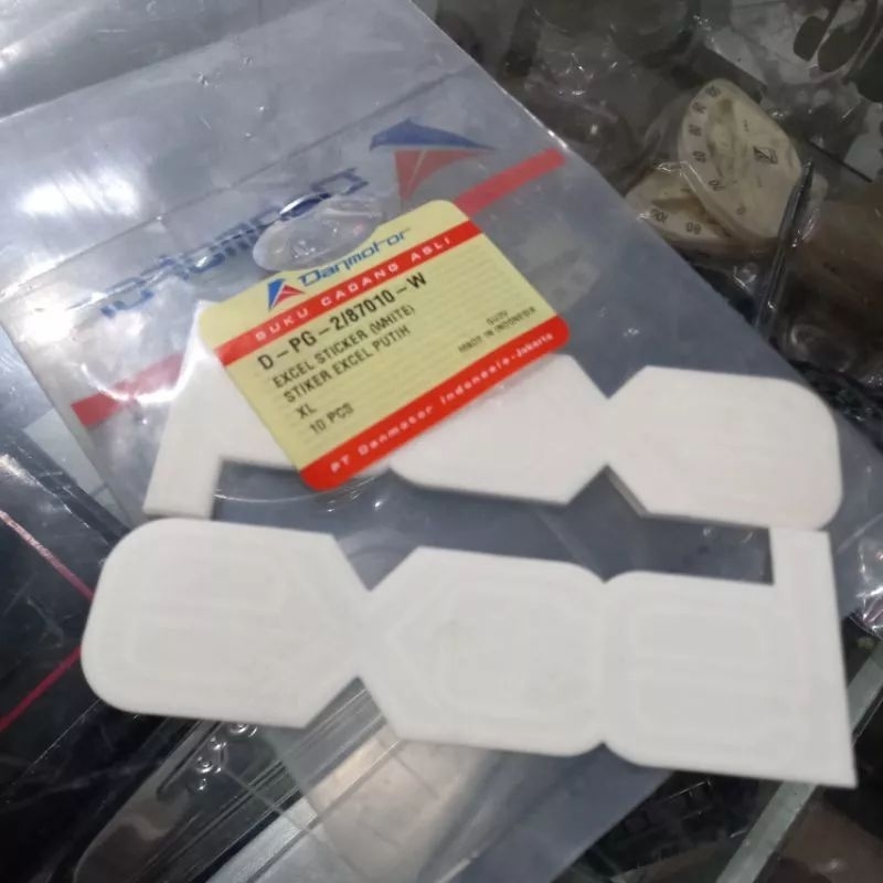 sticker stiker tepong vespa excel danmotor original