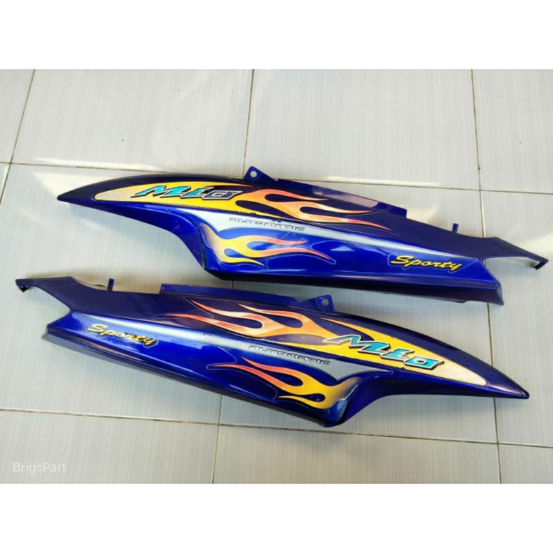 cover body bodi belakang yamaha mio sporty lama smile biru original