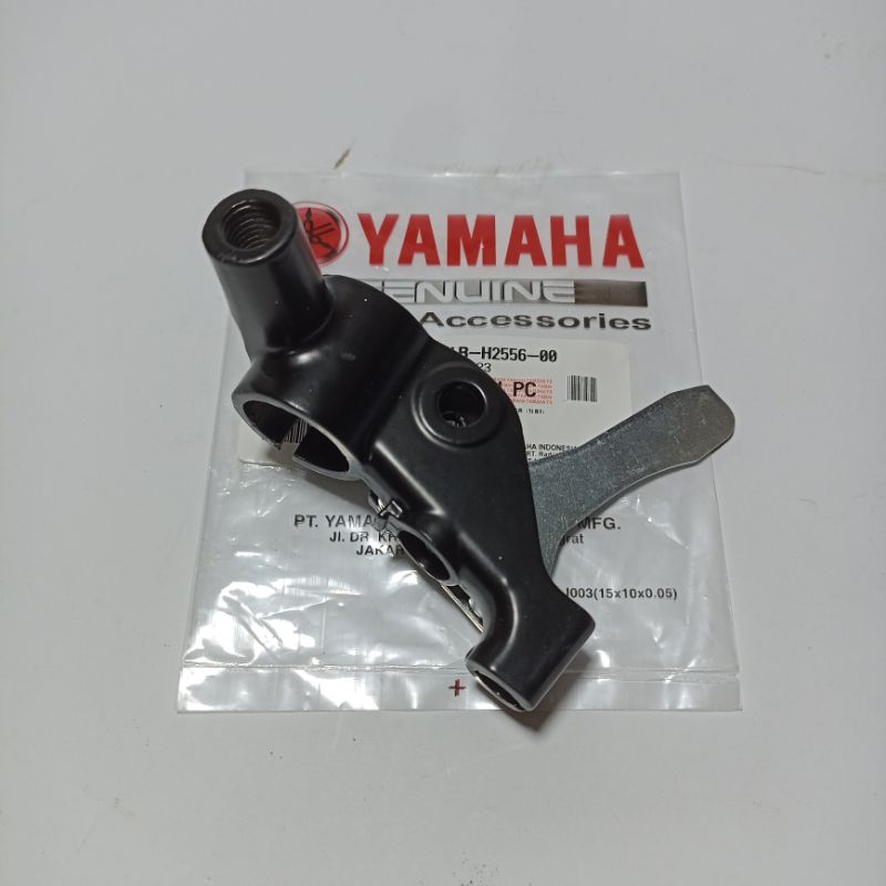 dudukan spion plus plat hendel rem kiri yamaha mio j x ride plus baut