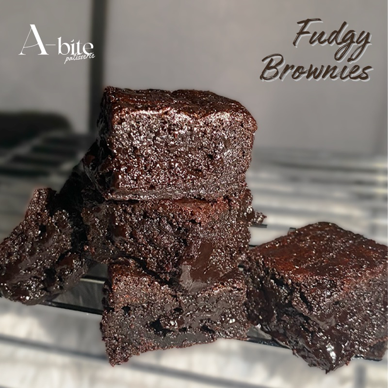

FUDGY BROWNIES | HAMPERS IMLEK