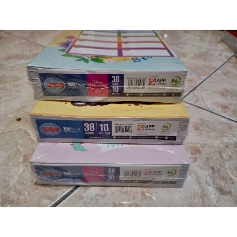 

Ay00! Buku Tulis Sinar Dunia Sidu 38 Lembar Isi 10 Buku
