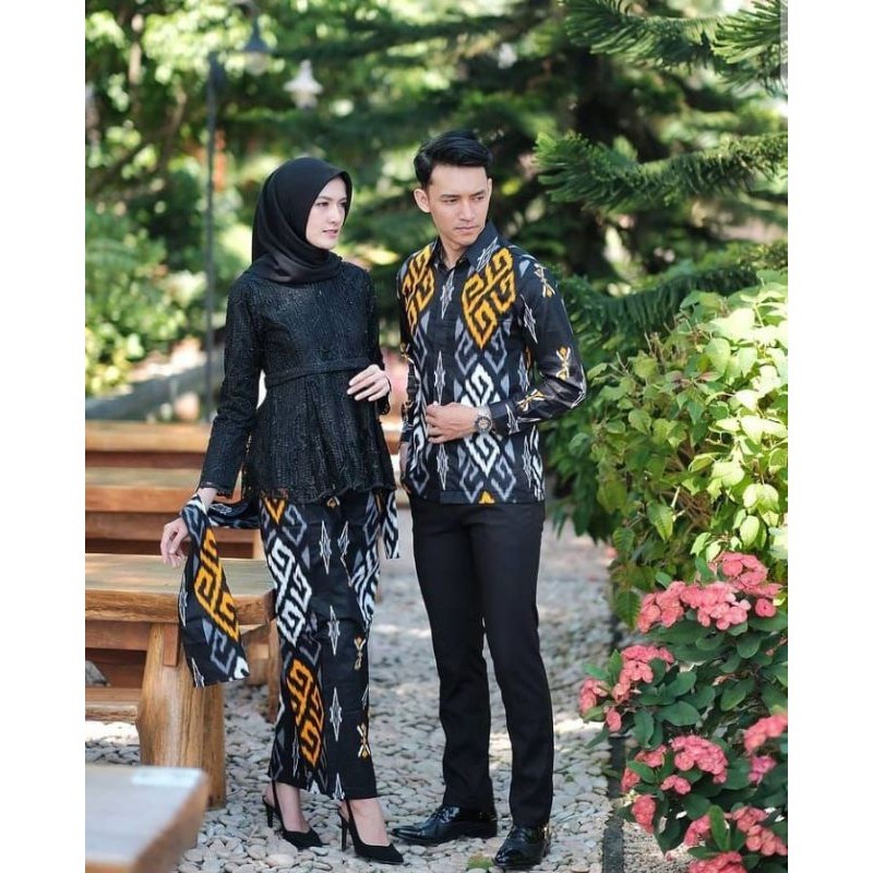 ALYSA BATIK - NAOMI NAUMI KEBAYA BROKAT SET COUPLE | KEMEJA BATIK SOLO MOTIF TENUN MODERN | KEBAYA H
