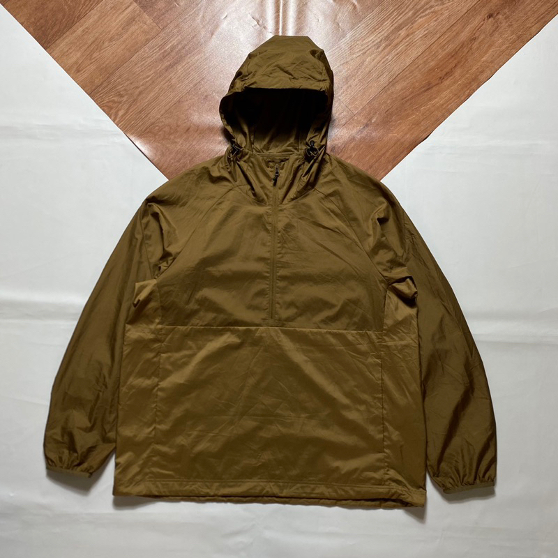 Uniqlo lightweight Anorak UV Protection