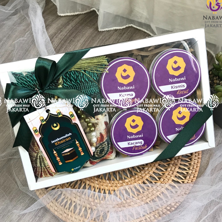

Jangan Sampai Kehabisan Hampers Gift Hajj Premium Oleh Oleh Haji dan Umroh Khas Arab 6in1 Souvenir Oleh Oleh Haji Umroh