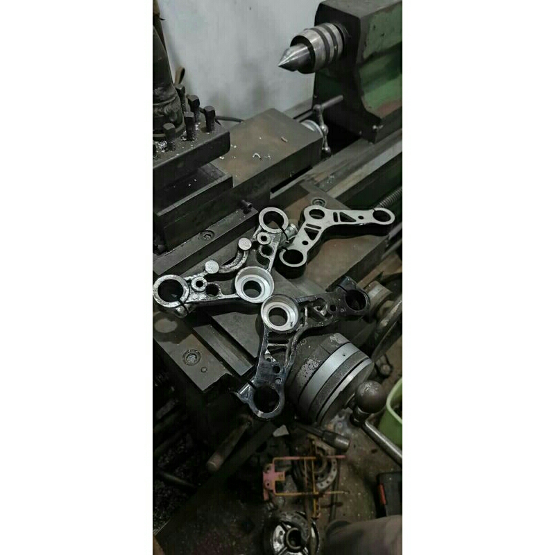 segitiga atas fu custom bubut