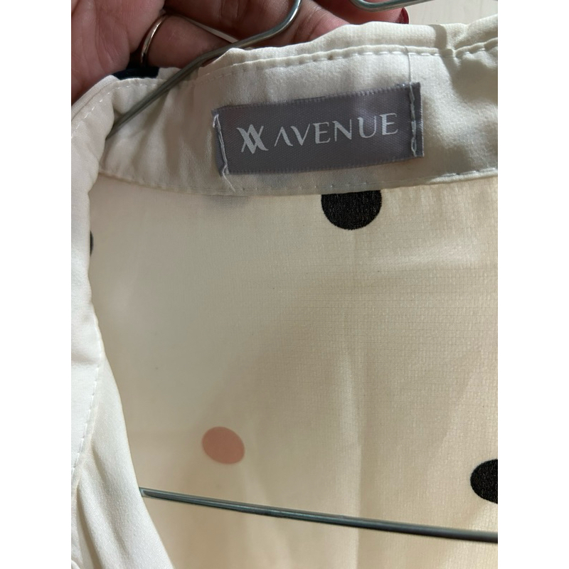 avenue kemeja wanita