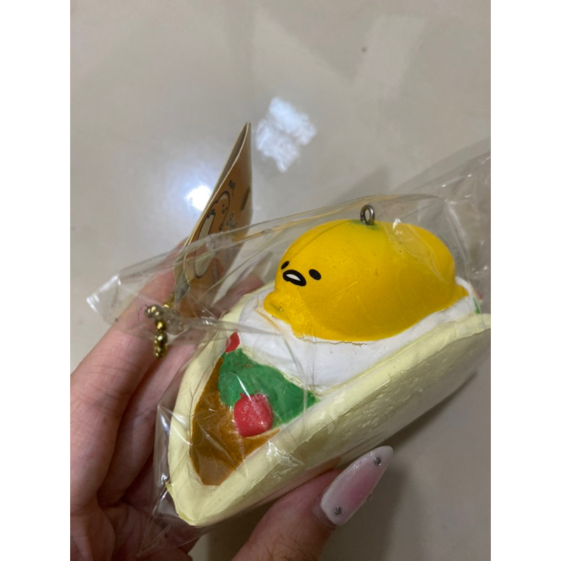 squishy sanrio gudetama taco (cracks)