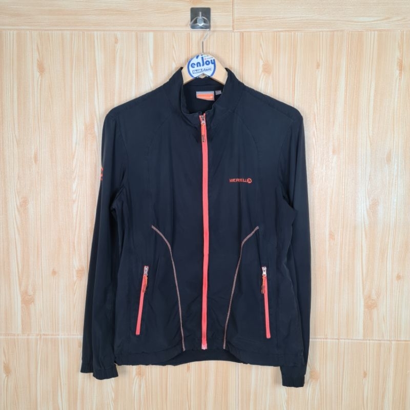outdoor jacket tipis sports olahraga MERRELL running lari jogging