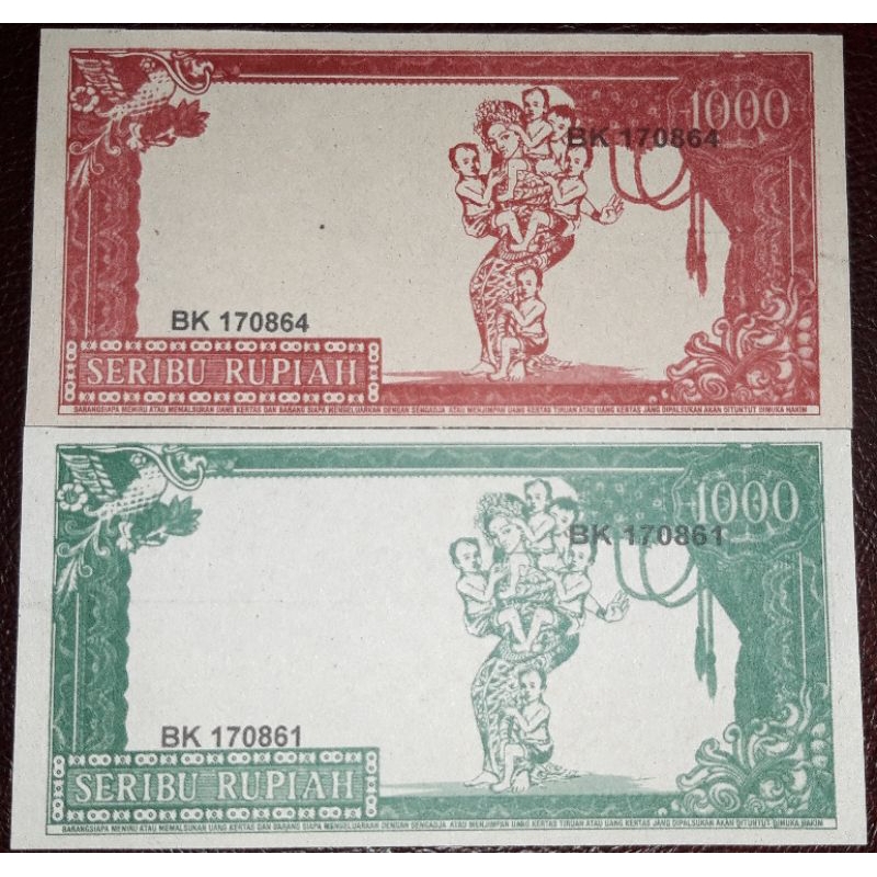 Uang souvenir 1000 sukarno gulung melengkung gambar gendong bayi 5