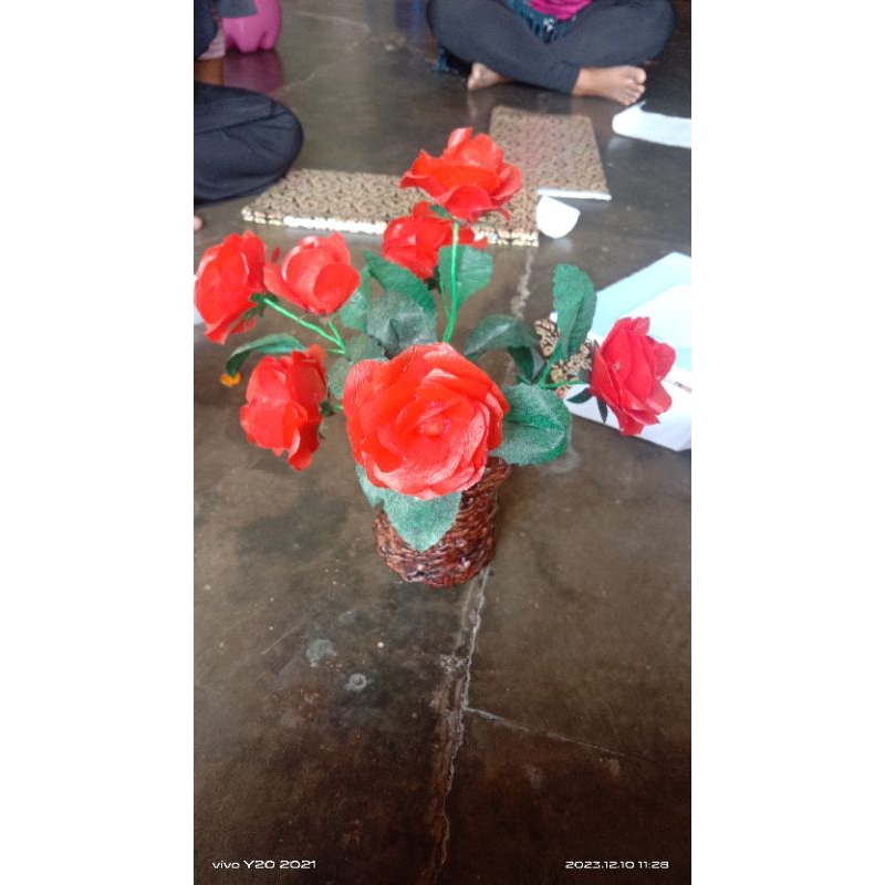Bunga mawar plastik