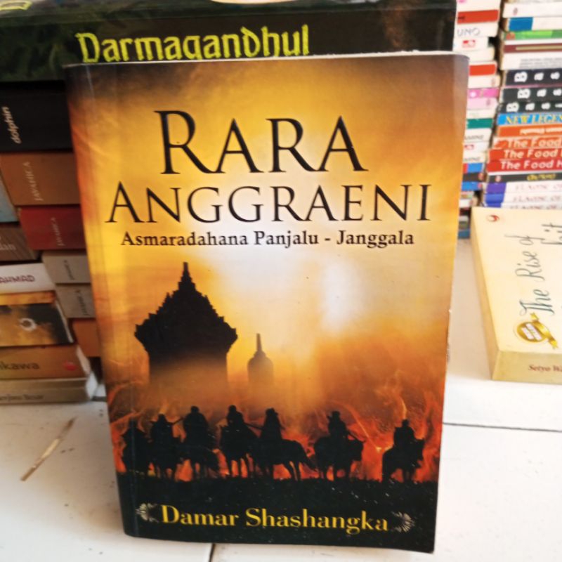 novel sejarah