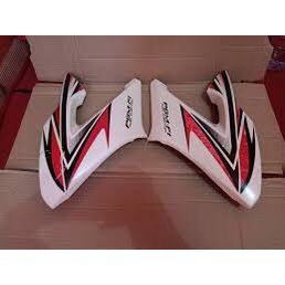 SHROUD L R kupingan cover tangki Cb 150 R old lama k15 putih original Asli