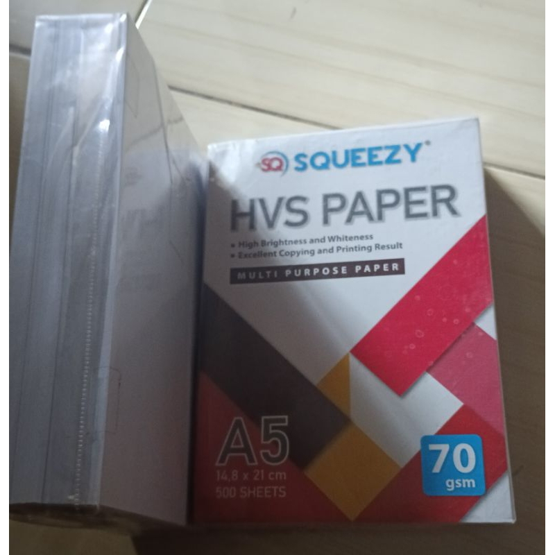 

HVS PAPER A5 70gsm 14,8 x 21 cm 500 sheets merk SQUEEZY
