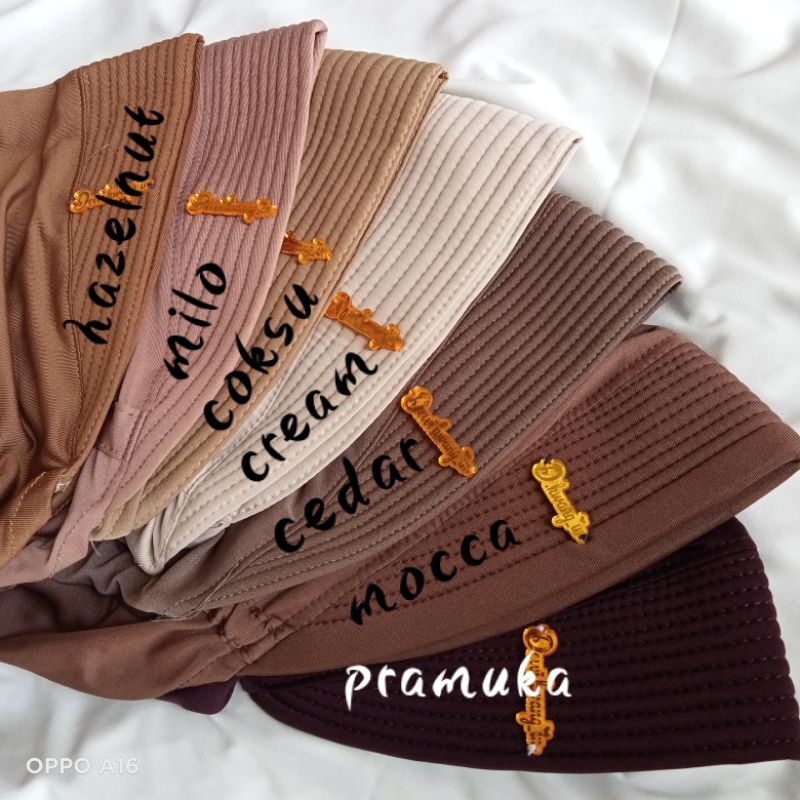 GLOSIR HIJAB SPORT L menutup dada