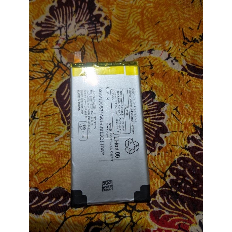 Baterai Sharp Aquos r3