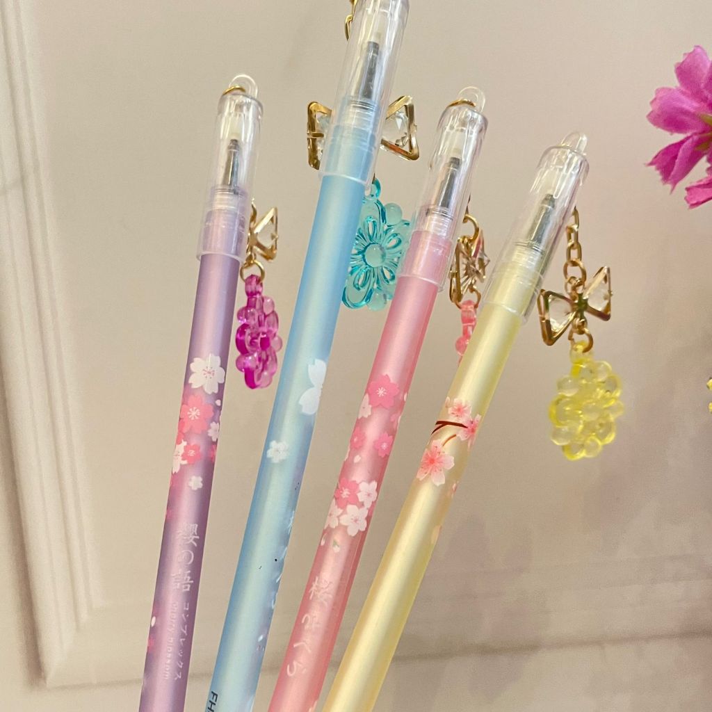 

Pulpen Gantungan Bunga Mawar Kristal tinta hitam Bisa Dihapus Termurah Pen Gantungan Bunga Crystal Bolpen Kekinian Favorit anak Bisa COD