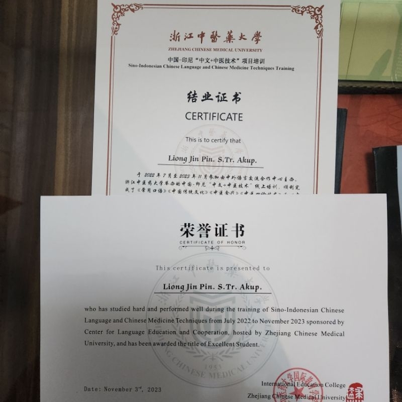 

Certificate Liong Jin Pin S.Tr. Akup Zhejiang