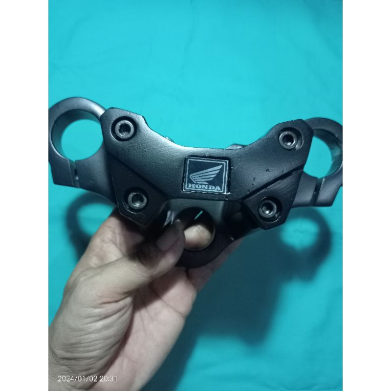 Segitiga T atas CBR hitam PNP as 31 GL,MP TIGER PNP