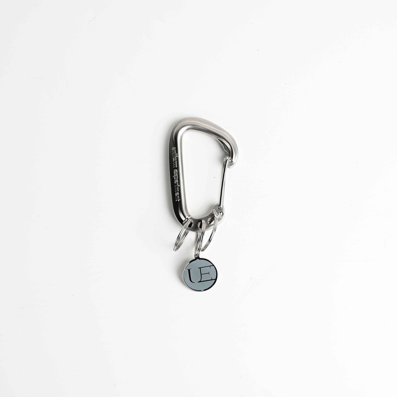 UA Fragment Design Carabiner / Keychain Carabiner Fragment Design / Carabiner Skena