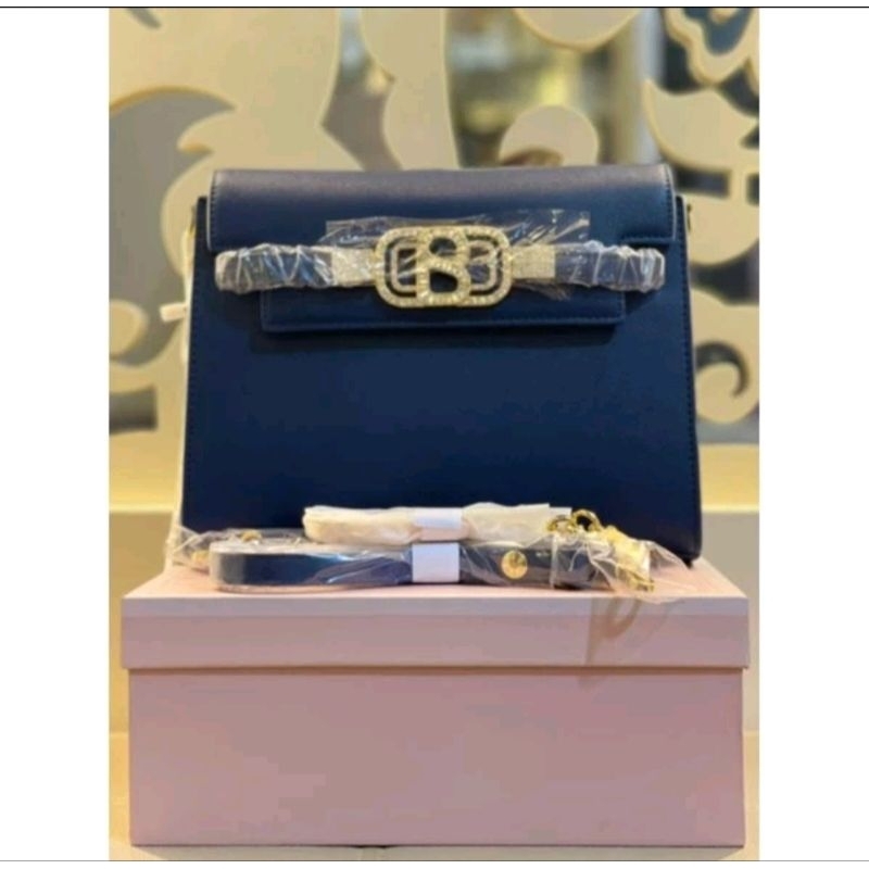 Sarah bag buttonscarves