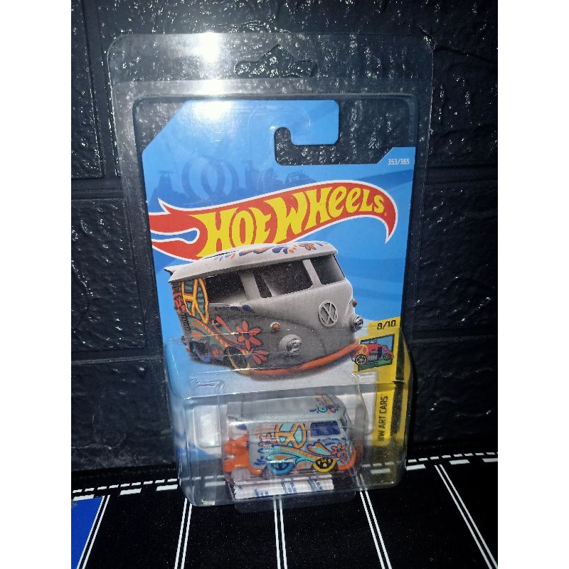 Hot Wheels Kool Kombi