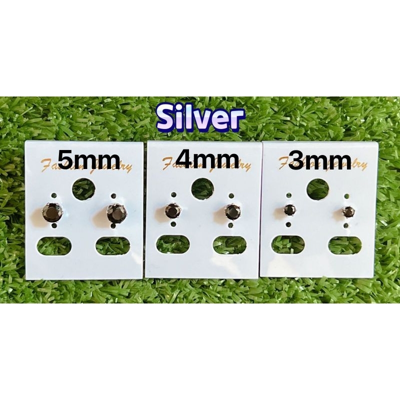 Anting titanium tusuk silver mata hitam