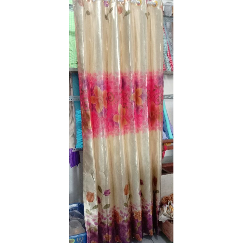 Gorden Blackout motif bunga tulip