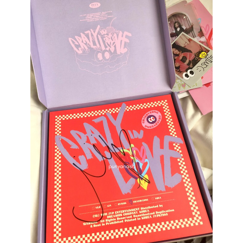 itzy crazy in love signed album