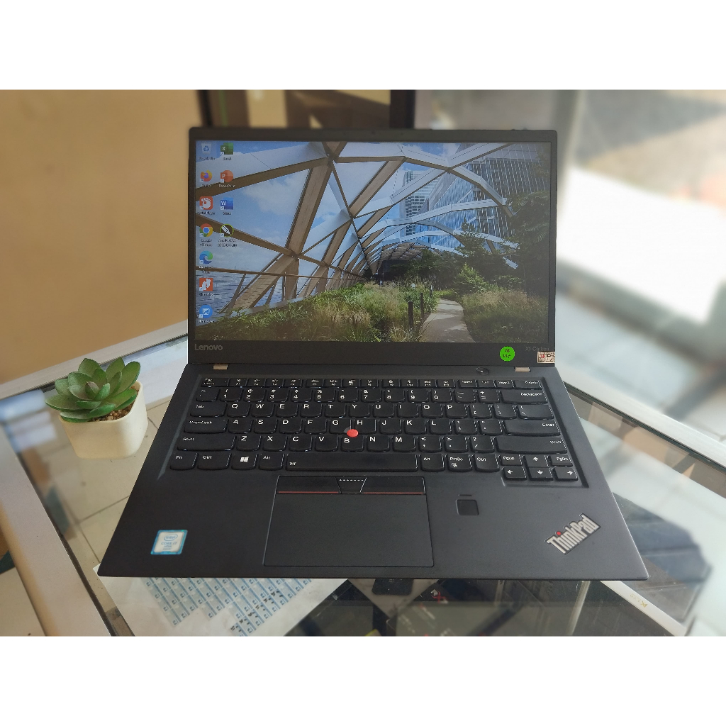 Lenovo ThinkPad X1 Carbon Core i7-6600u Ram 8GB SSD 256GB Keyboard Backlit Led FHd 14 Inch Carger Ty