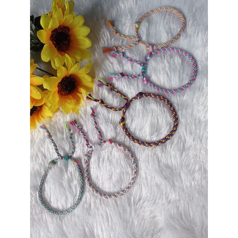 gelang persahabatan/gelang couple/gelang 4 warna/gelang benang/gelang kekinian