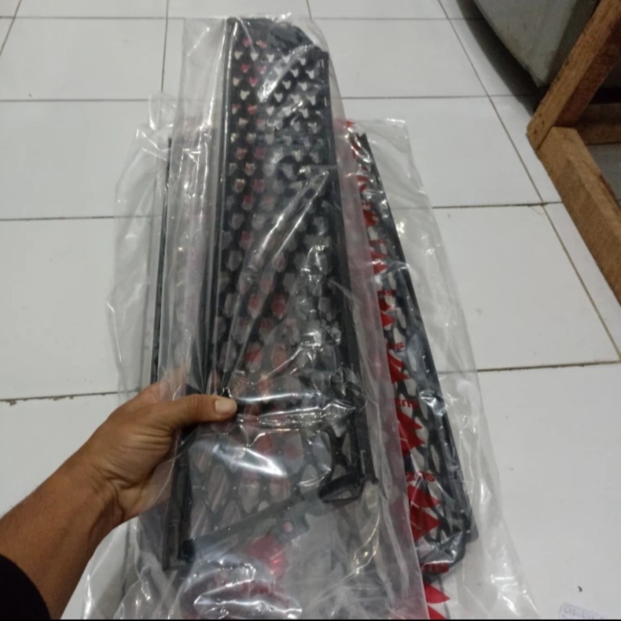 Grill bawah ertiga suzuki sport 2019-2023