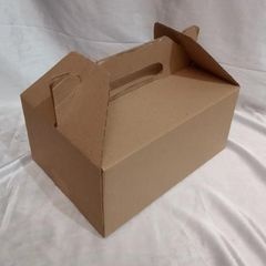 

BOX GABLE / Box jinjing 32x30x19 cm / Box toples/ box tenteng/ kotak souvenir/ box hampers / Box bakpia HARGA PER 10 PCS