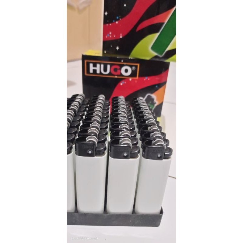 korek putih polos hugo