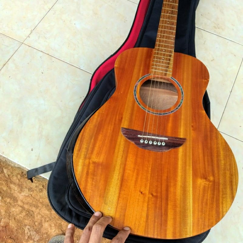 Gitar Solid TOP SolId Arm Rest