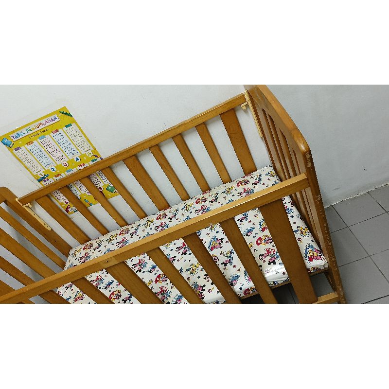 Box baby Second dengan kasur