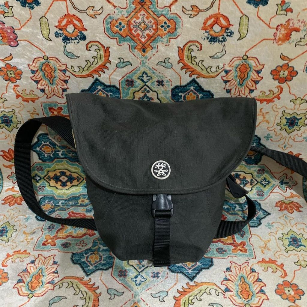 Crumpler quarfie 1824