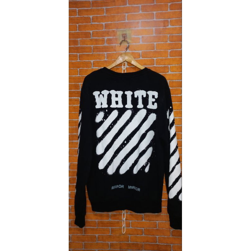 crewneck off white