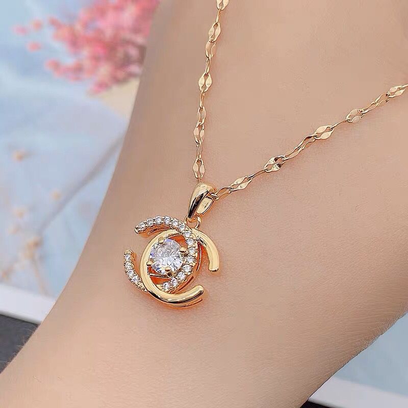 Kalung Titanium Wanita Korea Kalung Liontin Kristal Berlian Kalung Wanita Korea