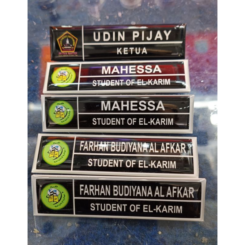 

name tag papan nama nama dada
