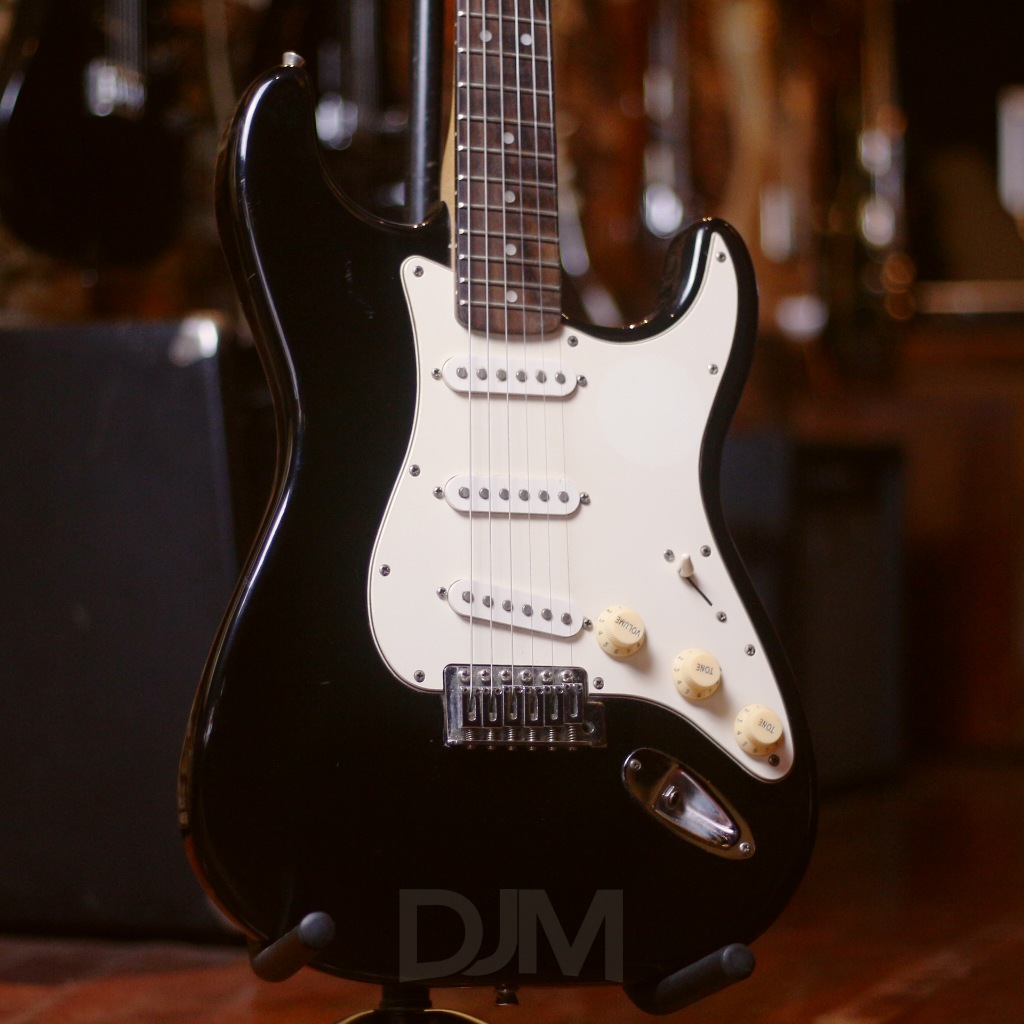 Squier Stratocaster California Series (bekas)