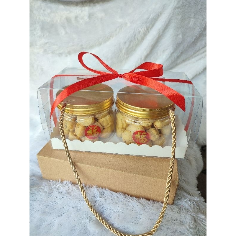 

Hampers Imlek ll Hampers kue soes 2 jar