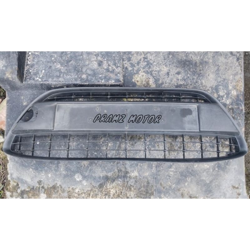 Grill Bawah Ford Fiesta 2009 2010 2011