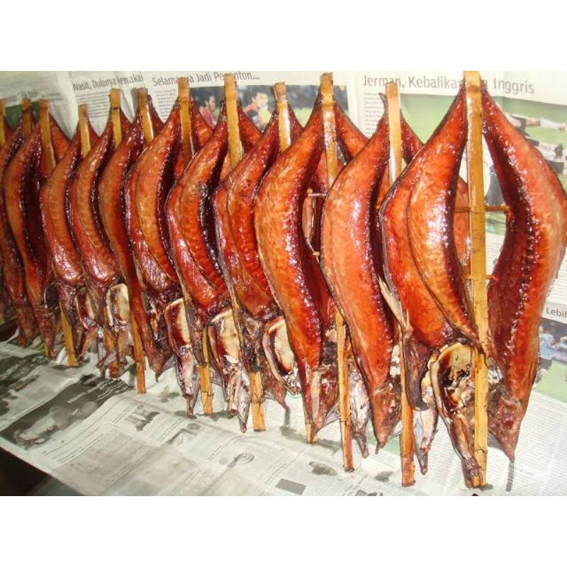 

Cakalang asap 900 gr