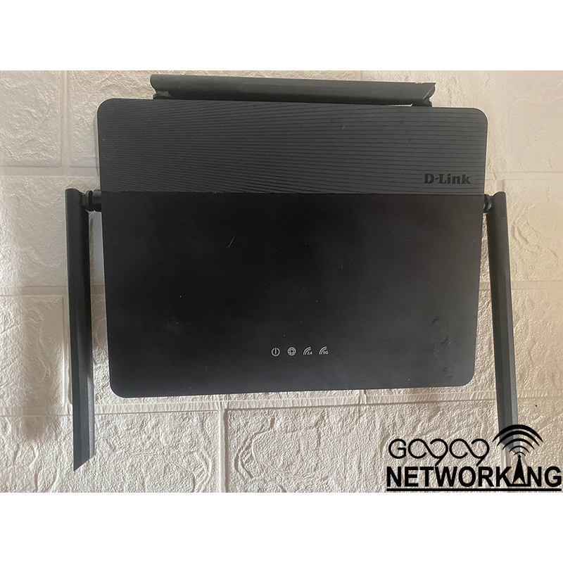 Mikrotik RB 750 Gr3 Dir 878 + Adaptor