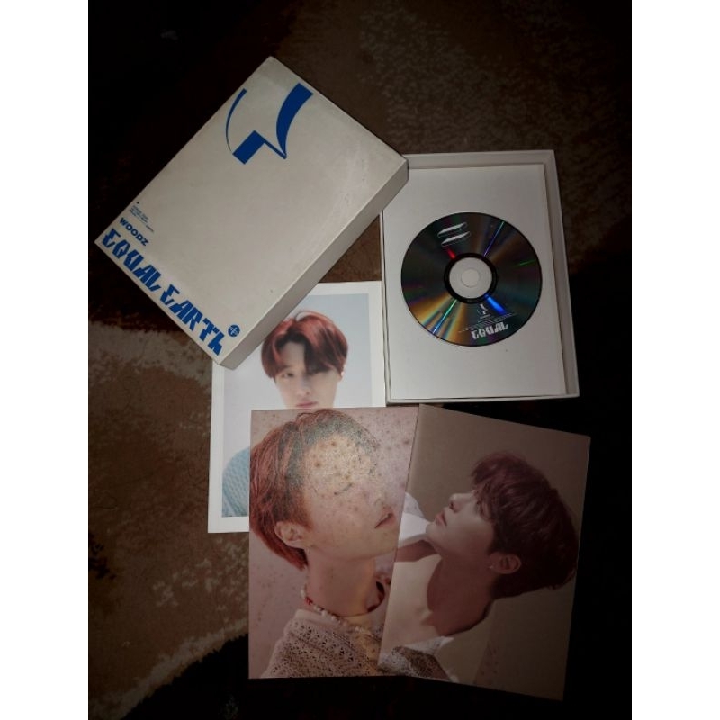 WTS WANT TO SELL WOODZ ALBUM ONLY (Equal, earth )